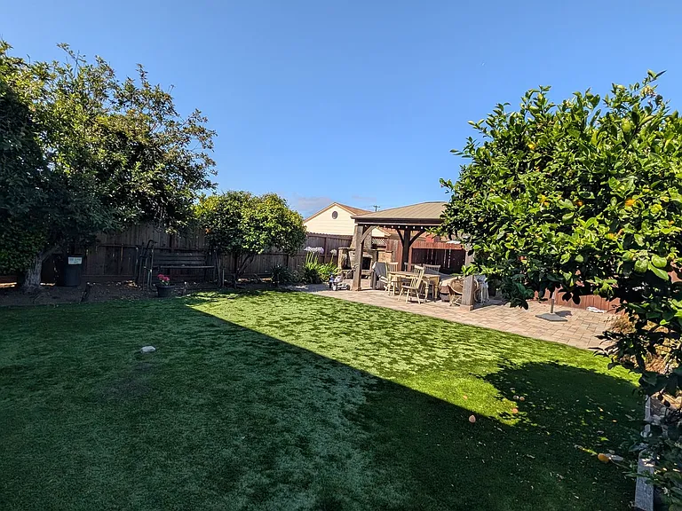 505 Lewis Ave — Photo 6