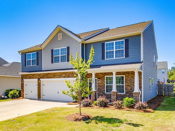 3rd image of 702 Autumn Shiloh Dr