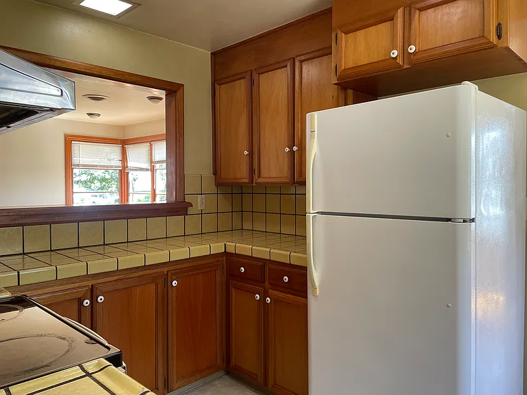 2926 G St — Photo 7