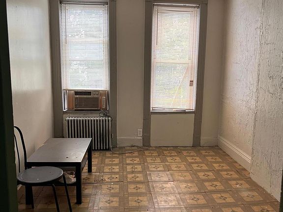 5th image of 260 54th St