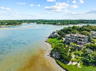 131 Nichols Rd APT 2, Cohasset, MA 02025