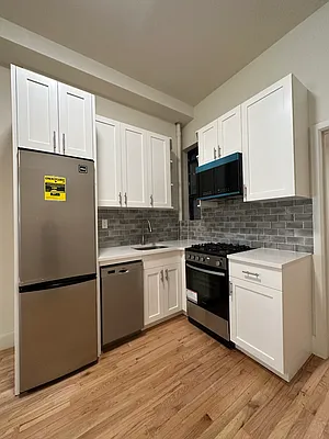 Rented by Peter R. Hungerford, LREB | media 1