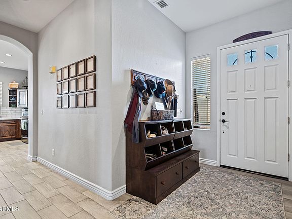5th image of 1439 W WINDSONG Drive