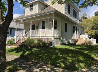 145 Laurel St, Fairhaven, MA 02719
