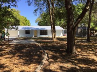 303 N Cutoff Rd, Fruitland Park, FL 34731