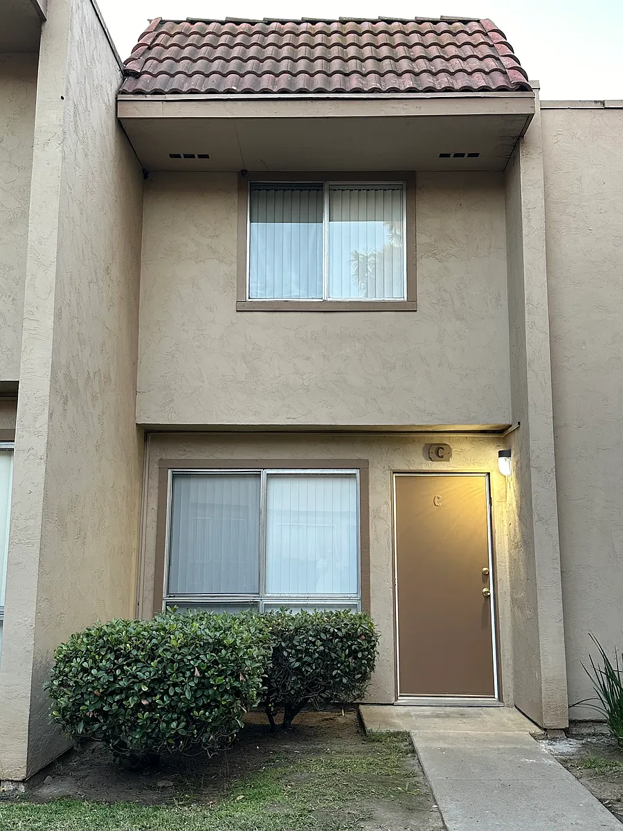 Building Photo - 3576 Del Sol Blvd #C