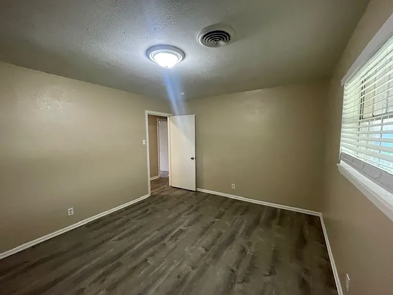 11130 Jackson Ter — Photo 12