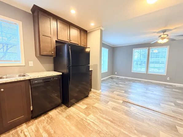 534 E 37th Ave Lot 613, Hobart, IN 46342