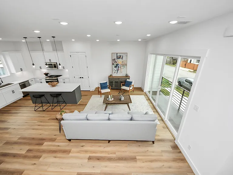 1216 English St — Photo 20