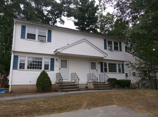 165 Long Pond Dr, Dracut, MA 01826