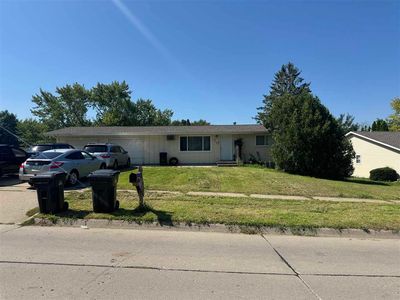 2102-2103 10th Street Pl, Coralville, IA, 52241