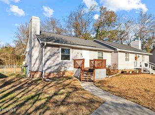 3214 Deer Path Cir, New Bern, NC 28560