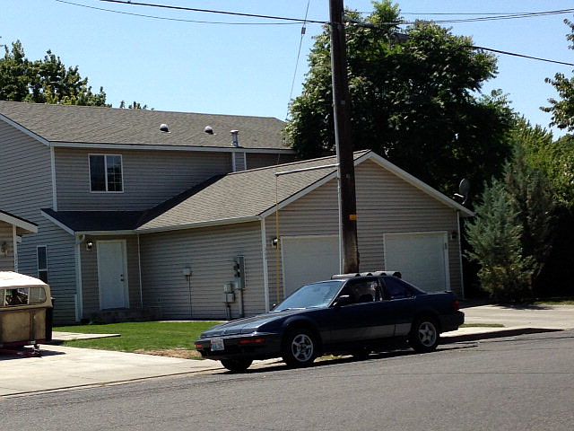 2nd image of 360 SE 3rd St