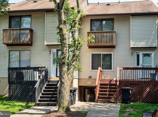 11394 Laurelwalk Dr #B-60, Laurel, MD 20708