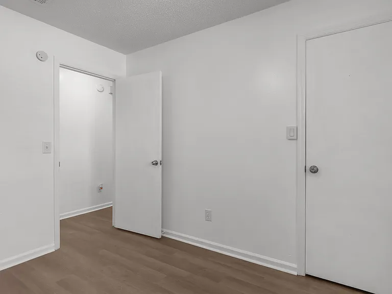 783 Inwood Dr — Photo 24
