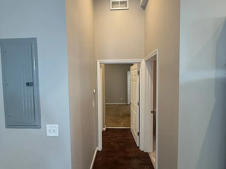 3246 Lorain Ave — Photo 14