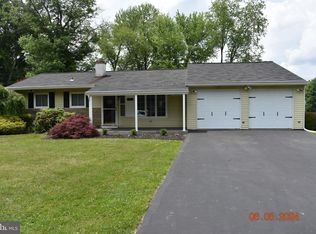 135 Maple Ln, New Britain, PA 18901