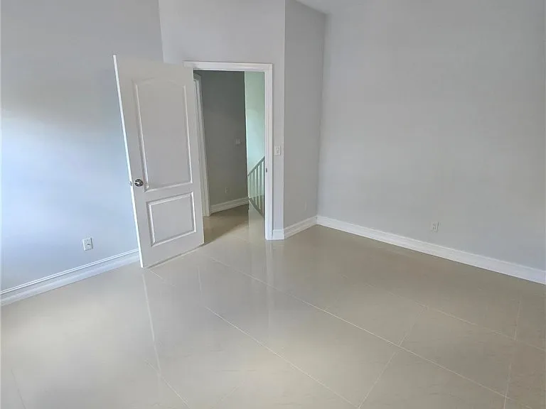 357 Flamingo Rd NE #1 — Photo 26