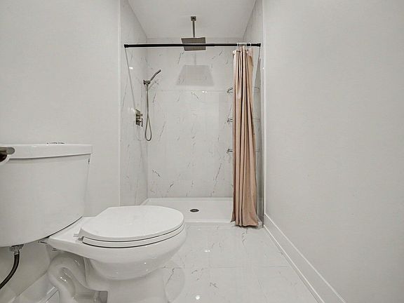 5th image of 6351 Harbert Rd