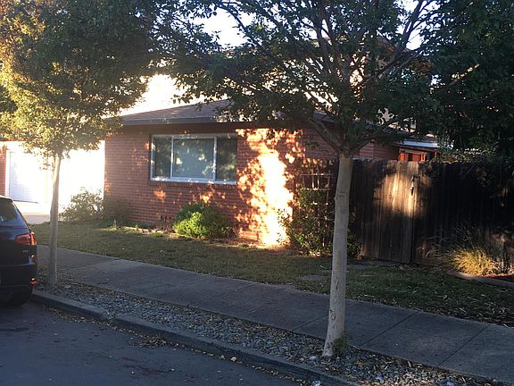 2nd image of 1311 Oxford St