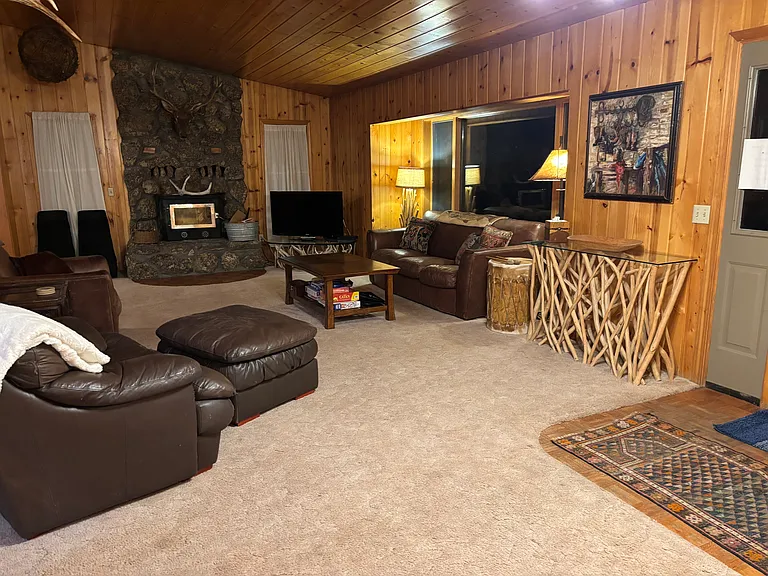 230 Spruce Dr — Photo 35
