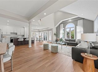 15 Cranbrook St, Kitchener, ON N2P2Y2