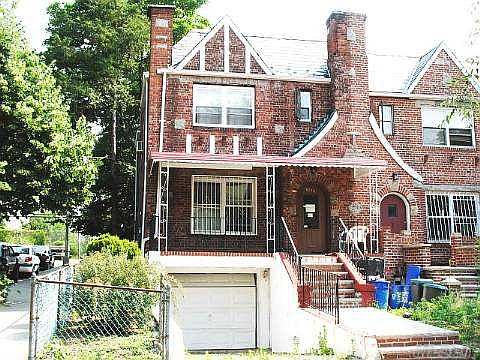 1st image of 67-01 Burns St