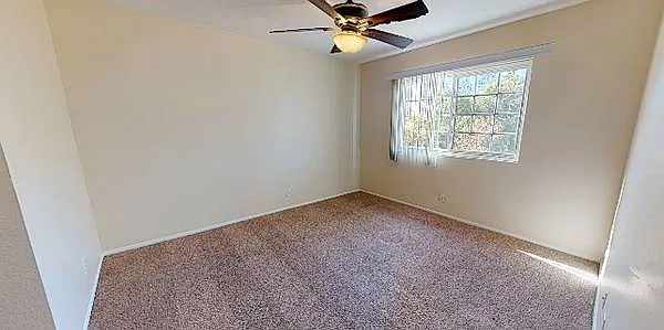 Amberwood Garden Apartments — Photo 20