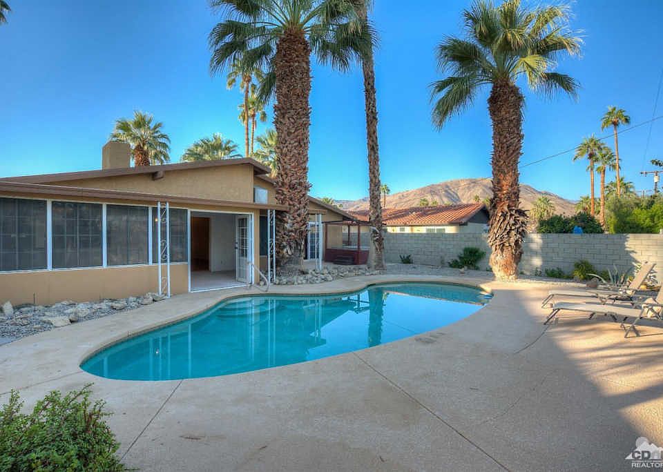 73300 El Paseo, Palm Desert, CA 92260