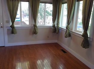 1529 Yardley St, Santa Rosa, CA 95403