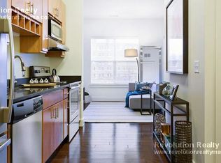 87 Fawcett St, Cambridge, MA 02138