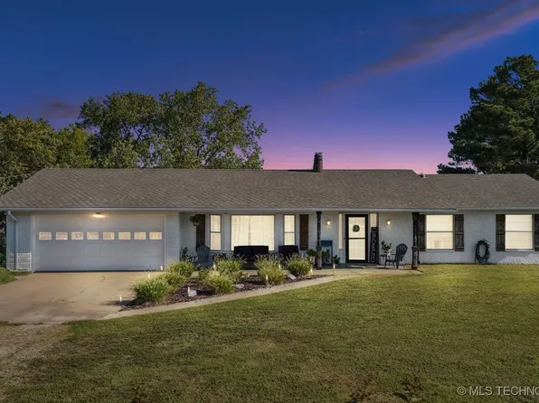 8523 E 480th Rd, Claremore, OK 74017