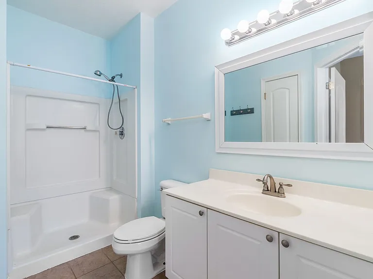 8057 Cranes Crossing Dr — Photo 30