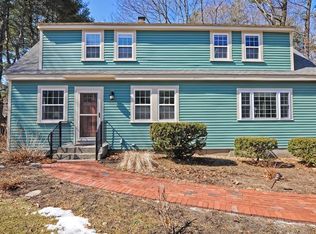 909 Old Post Rd, Walpole, MA 02081