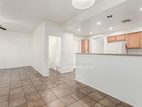 4th image of 1886 E Don Carlos Ave Unit 163