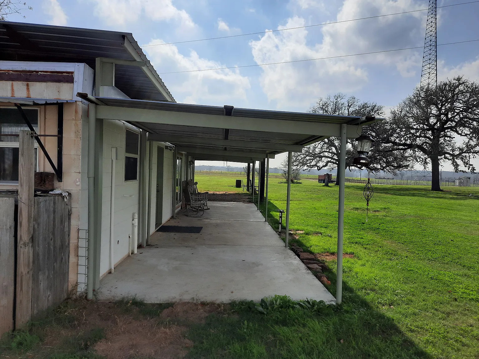 10641 FM 466 — Photo 4