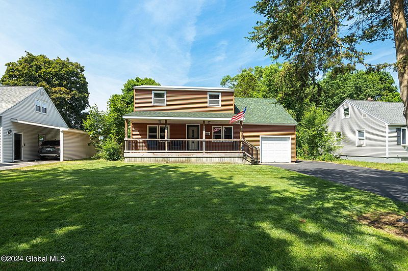 2nd image of 1032 Peter Road