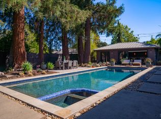 1325 Hillview Pl, Saint Helena, CA 94574