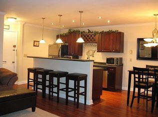 991 Manor Ln UNIT H, Columbus, OH 43221