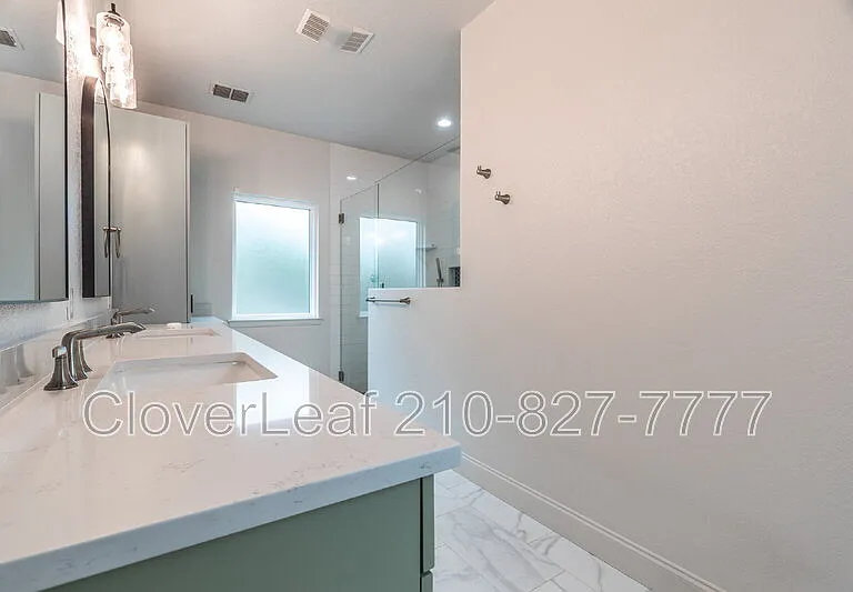 335 Charon Point — Photo 32
