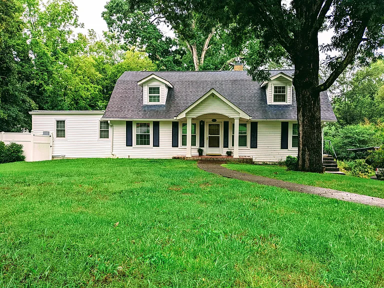 4224 Bennett Rd — Photo 4