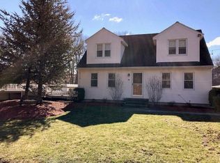 36 Old Pocasset Rd, Johnston, RI 02919