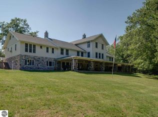 140 Beaver Creek Rd, Lachine, MI 49753