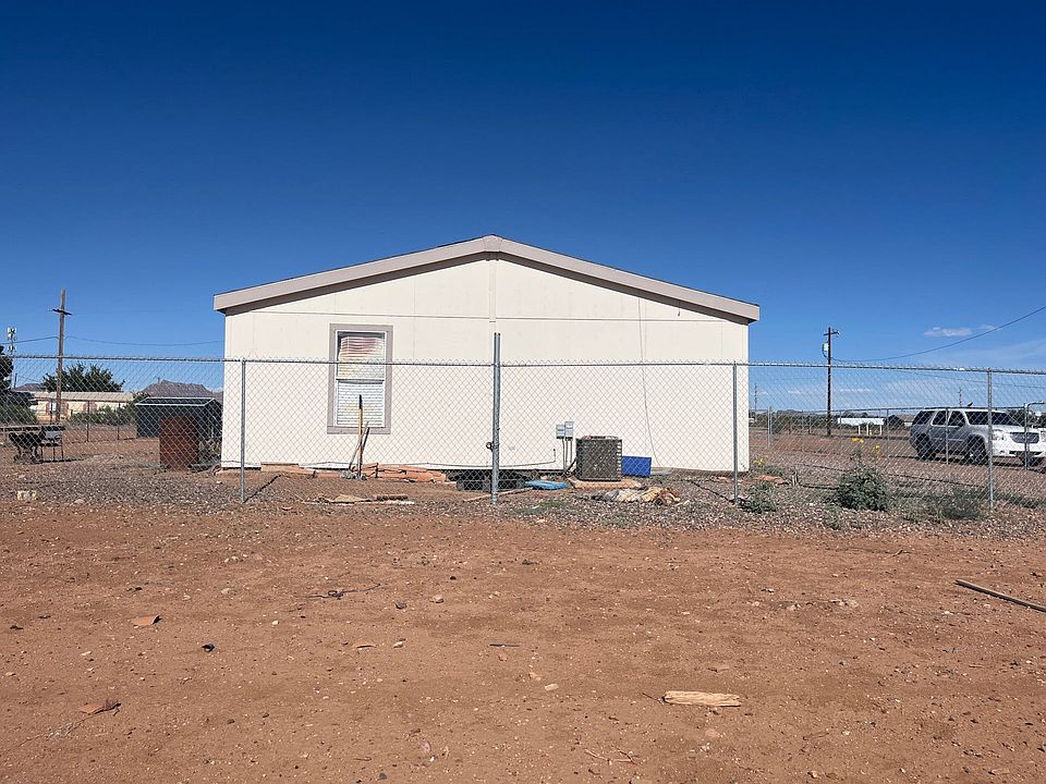 2nd image of 388 E Crystal Ave
