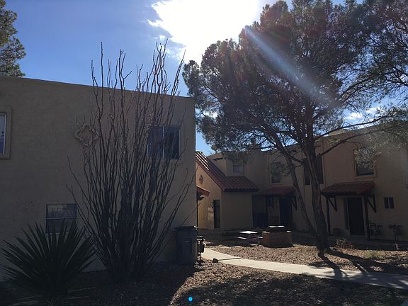 2nd image of 11108 La Quinta Pl