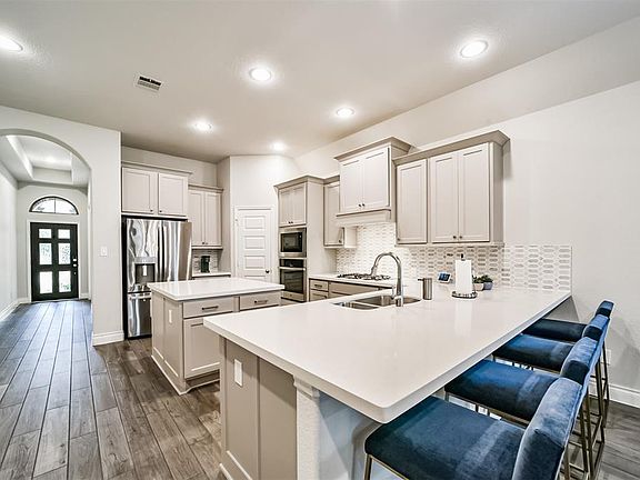 3rd image of 29135 Parker Heights Lane