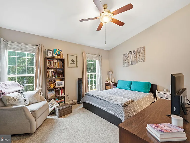12109 Wedgeway Ct — Photo 12