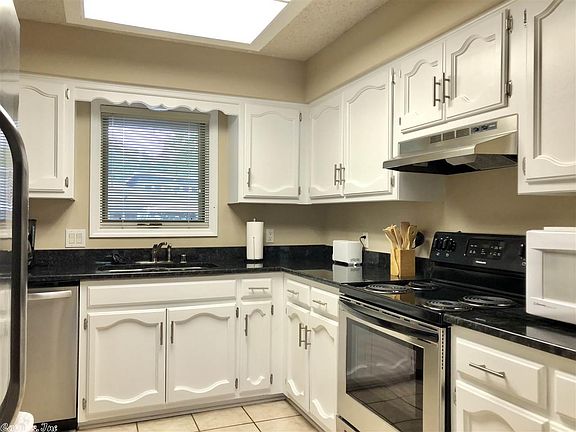 3rd image of 12 Aldaya Ln