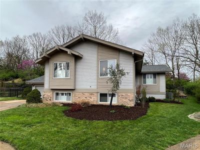 211 Hollytree Ct, Ballwin, MO, 63021