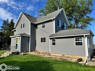 2107 Erickson Ave, Webster City, IA 50595